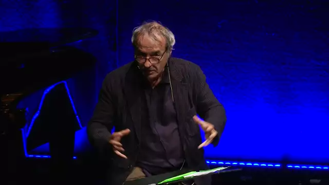 Space, time, gravity | Scienza a teatro | INFN
